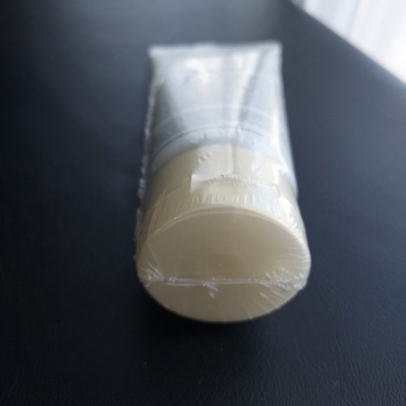 Mary Kay Satin Hands Fragrance Free Hand Cream 3OZ - Picture 5 of 5